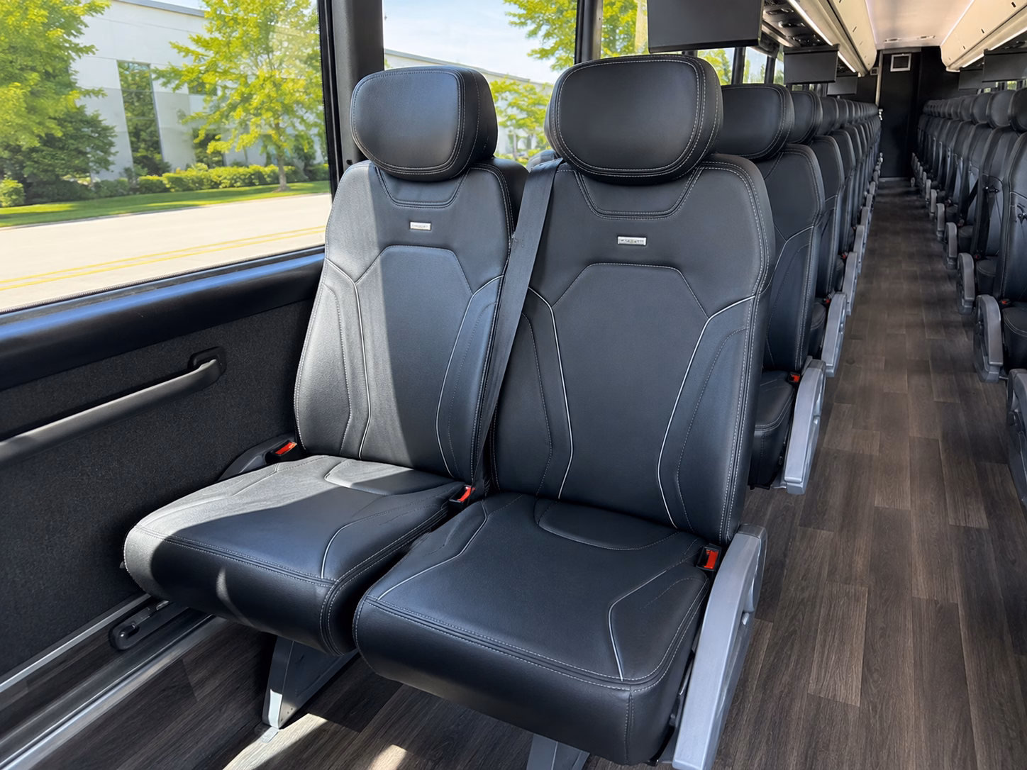 cincinnati airport shuttles for military and government travel