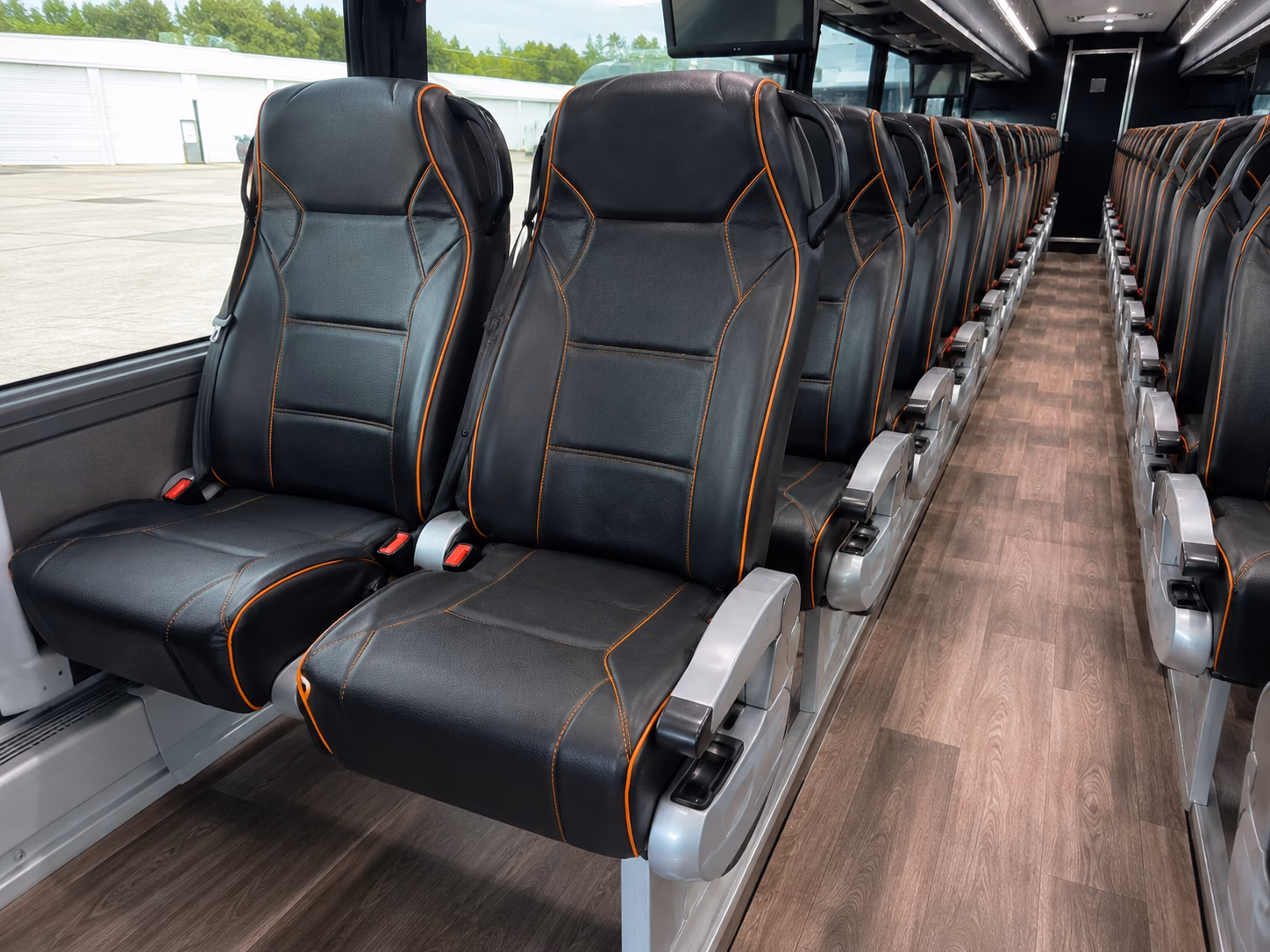 cincinnati parking shuttle and park and ride bus rentals